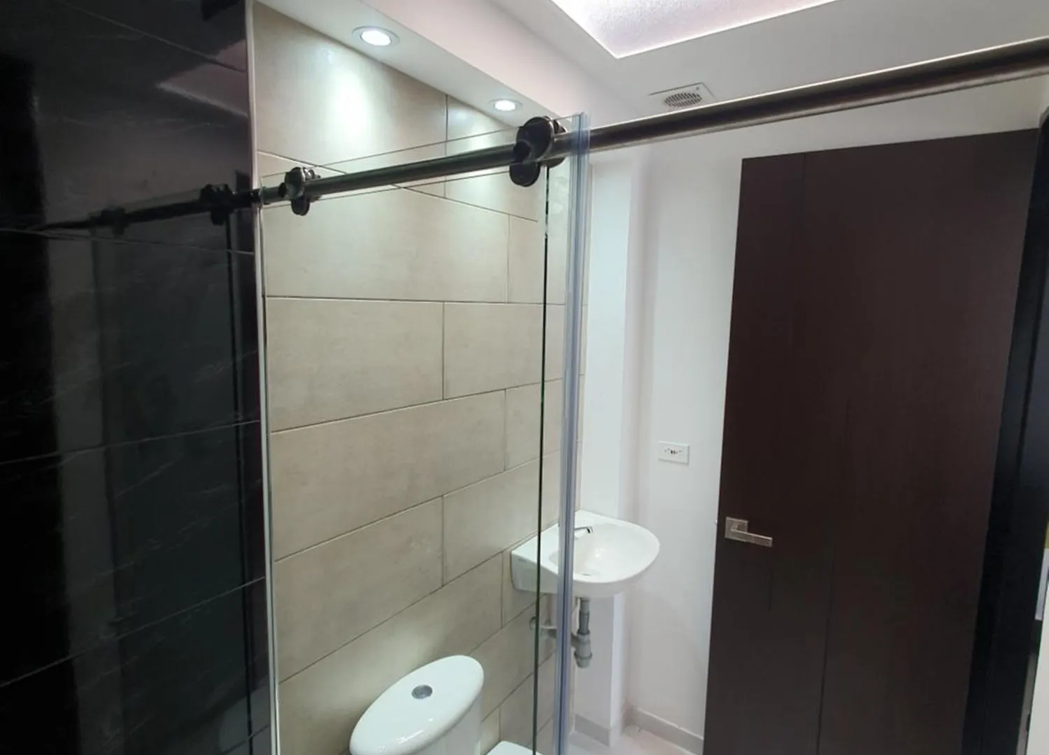 Elegante, Comodo Y Moderno Apartamento - Sur De Cali